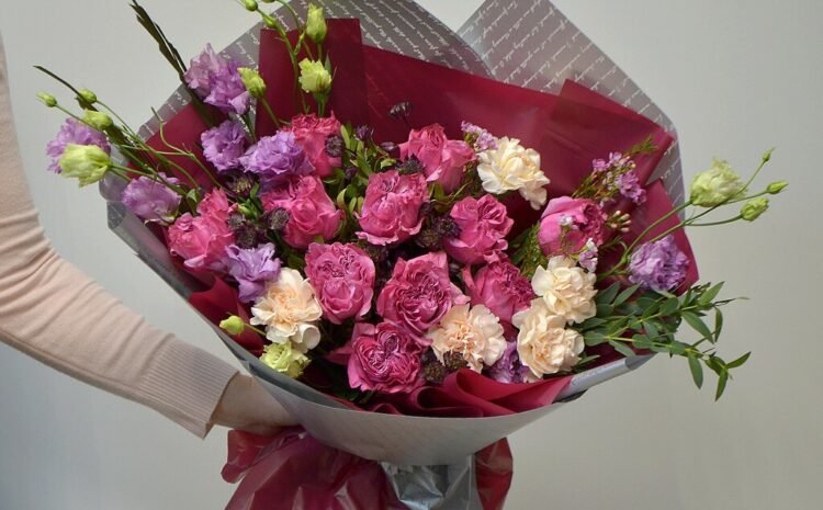  Советы флористов: какие цветы подарить на День матери с доставкой в Единцы