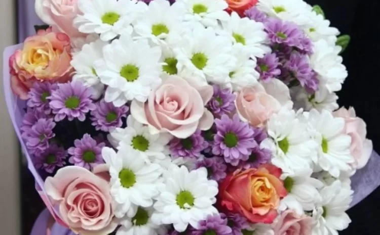  Выбираем цветы и подарки для любимой женщины: составляем букет на День матери с доставкой в Теленешты