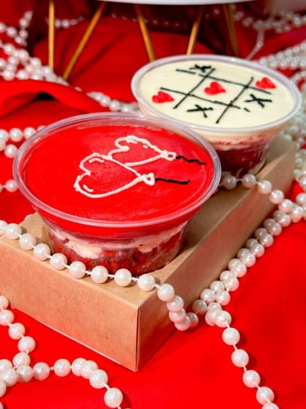 Красный бархат в стакане