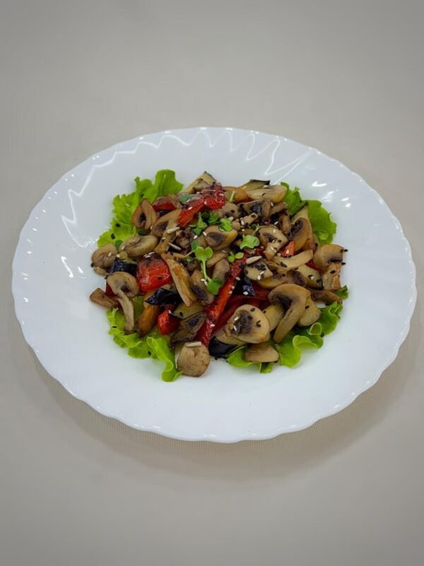 Салат теплый, постный